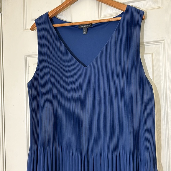 Land Bryant Navy Blue Peplum Pleated Top Size 18 - Picture 3 of 6